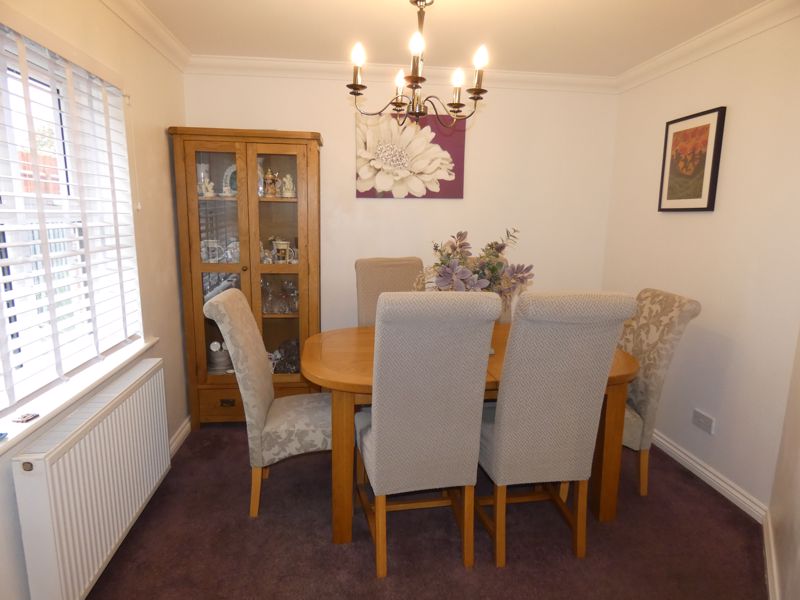 Dining Room- click for photo gallery